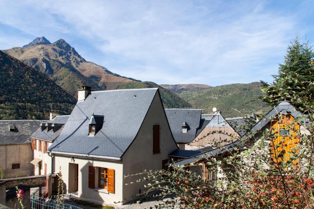 Gite Calme Bazus-Aure Exterior photo