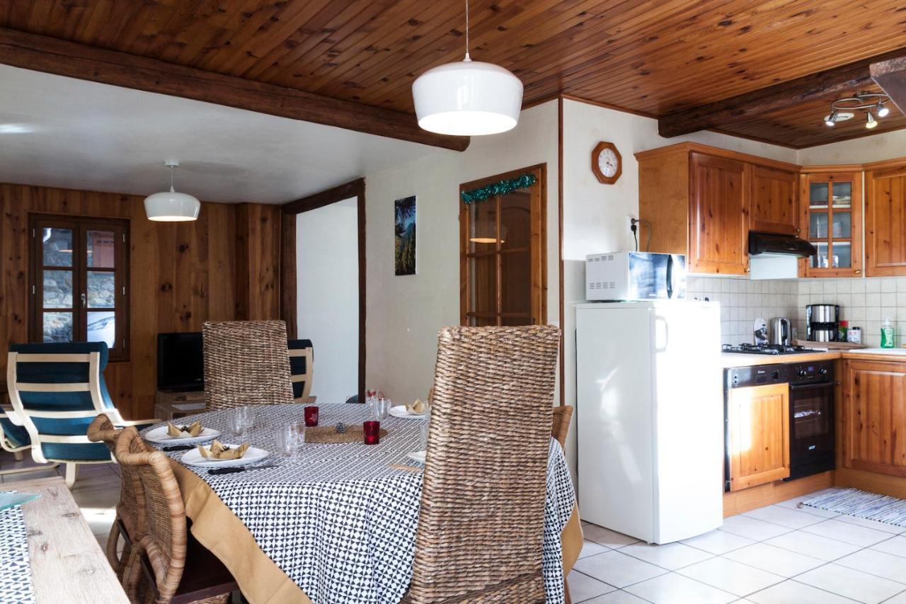 Gite Calme Bazus-Aure Exterior photo